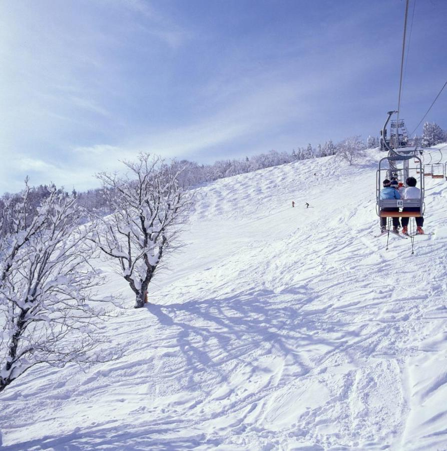Hotel ワンコと泊まるジャスミンクリーク Toyooka  Esterno foto