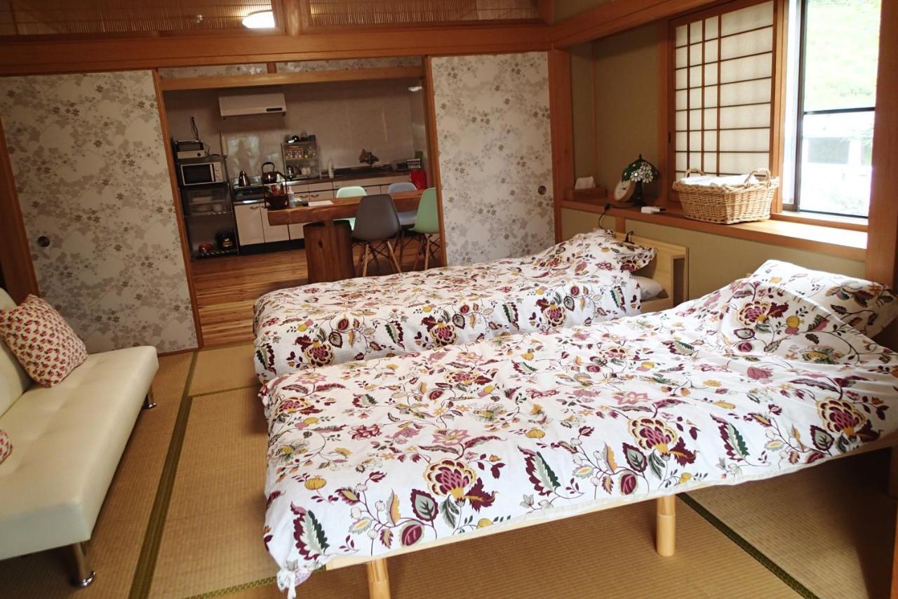 Hotel ワンコと泊まるジャスミンクリーク Toyooka  Esterno foto